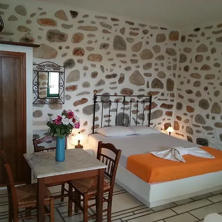 Peristeri * Agios Georgios (Antiparos)